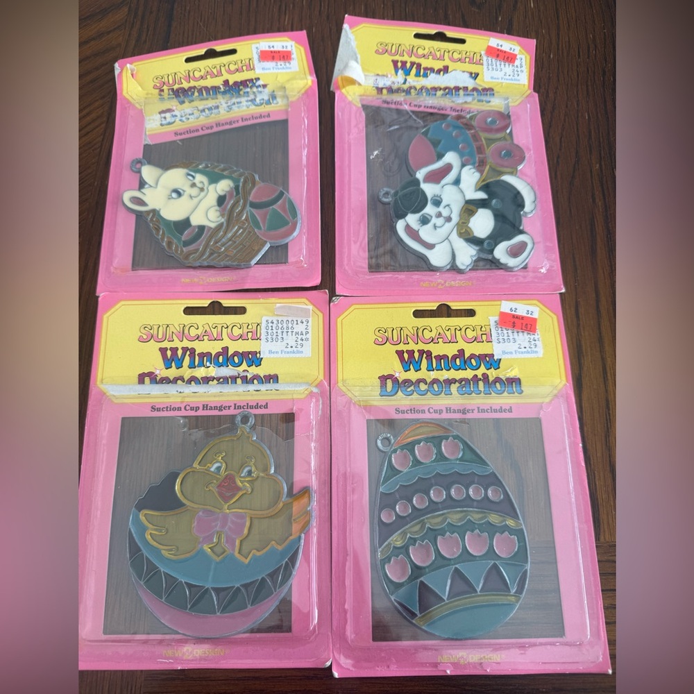 Vintage New Design Easter Sun Catcher lot of 4 Bunny Basket‎ Egg Chick